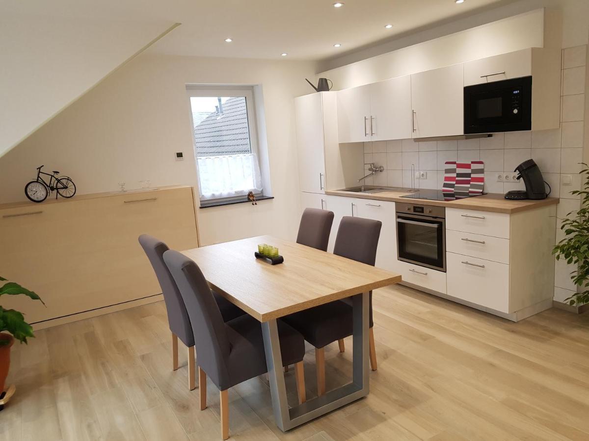 אלקן Ferienhaus Moselcharme מראה חיצוני תמונה
